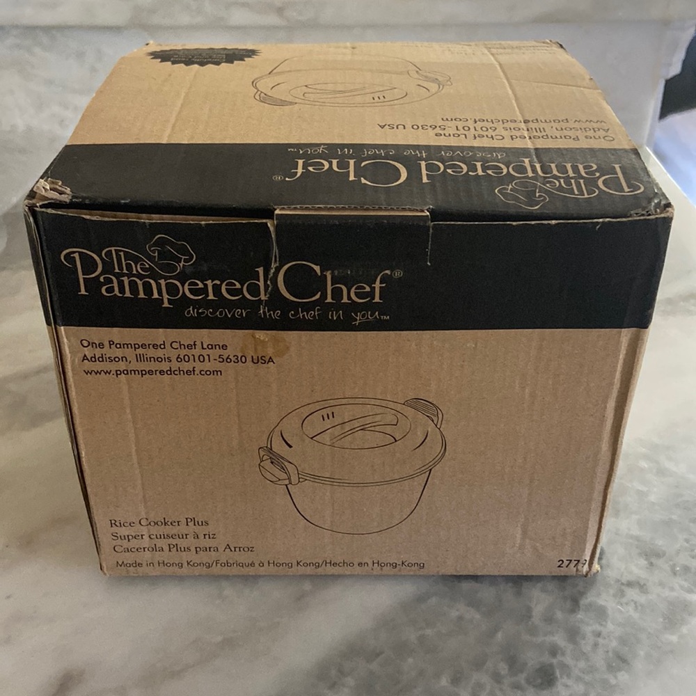 The Pampered Chef- Rice Cooker Plus